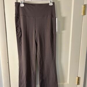 Rhone Revive Flare legging NWT, Women's XL | Grey | Workout training yoga